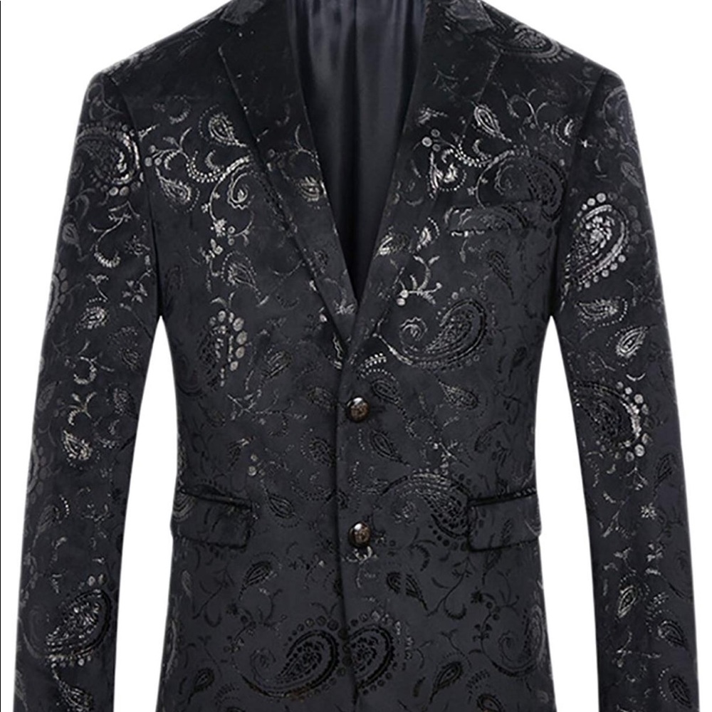 Men’s tux paisley